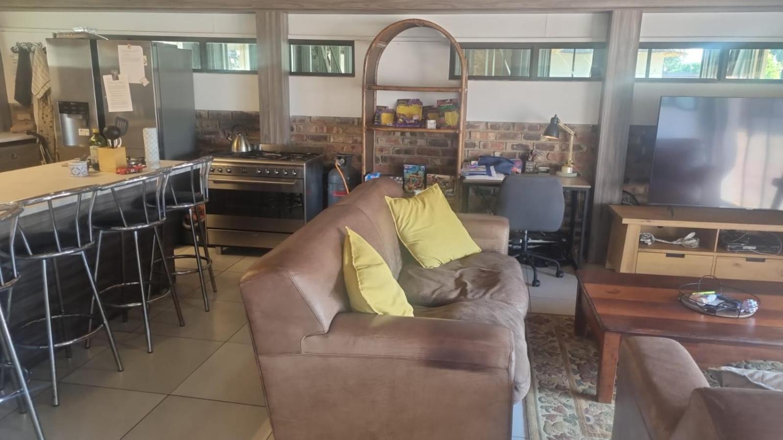12 On Vaal Drive Guesthouse Vanderbijlpark Buitenkant foto